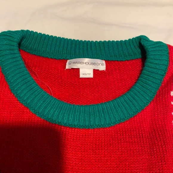 Women’s Elf Light Up (Sweater) wear only once last Christmas & still batterylife - Picture 3 of 8